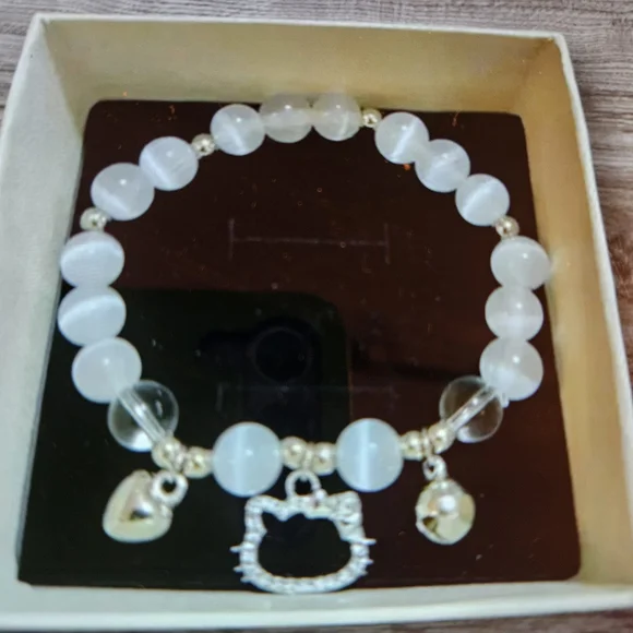 Silver Charm Bracelet with Heart and Cat Design - Picture 2 of 4